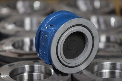 Клапан обратный (межфланцевый чугунный ) В Ханты-Мансийске